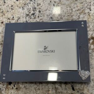 ✨ Swarovski Crystal Heart Photo Frame – 4x6 – New in Box